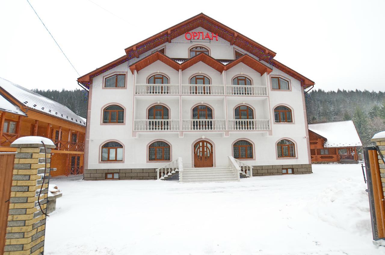 Apart-Hotel Orlan Mykulychyn Extérieur photo