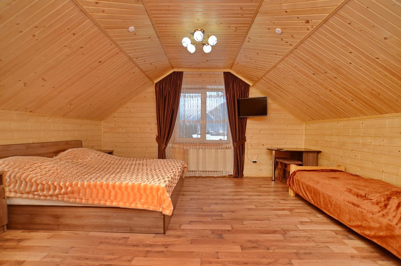 Apart-Hotel Orlan Mykulychyn Extérieur photo