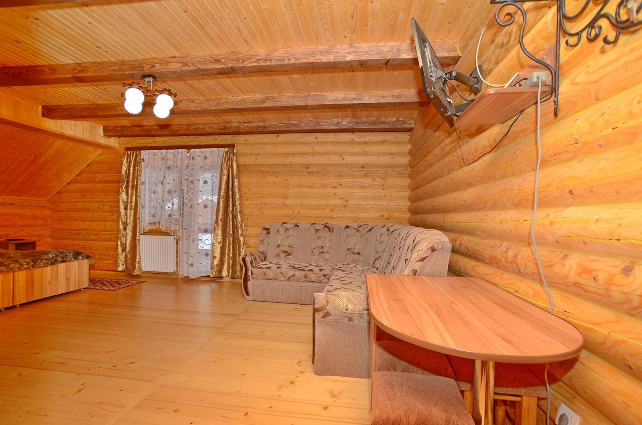 Apart-Hotel Orlan Mykulychyn Extérieur photo