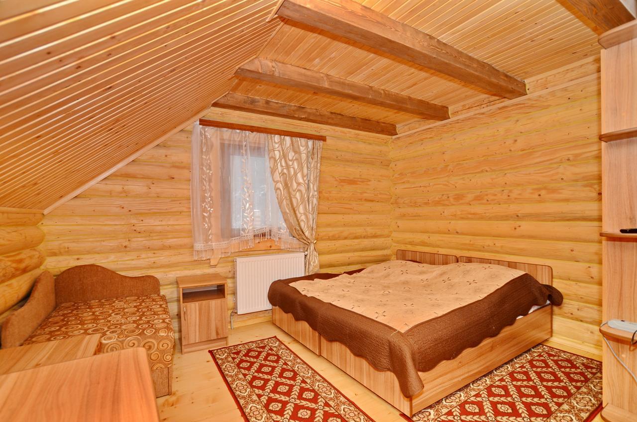 Apart-Hotel Orlan Mykulychyn Extérieur photo