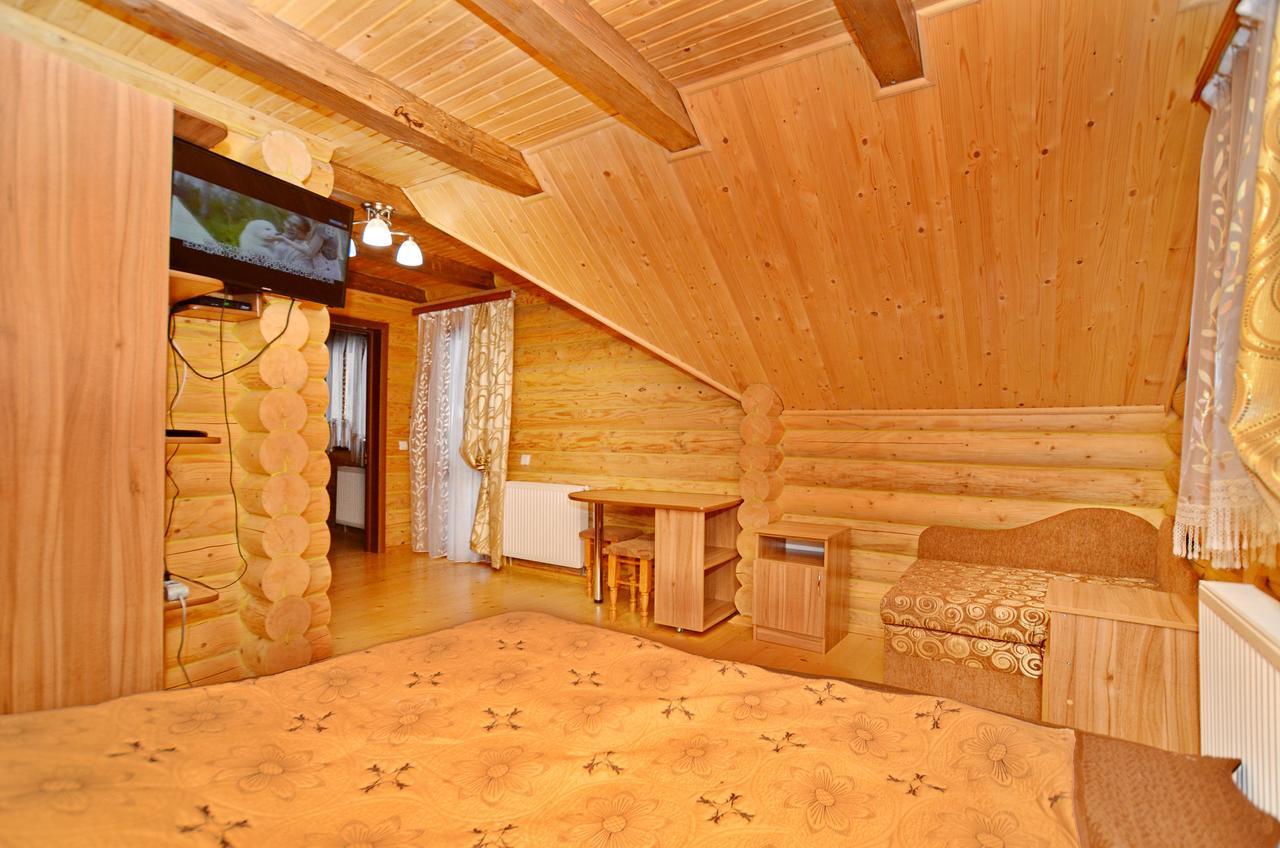 Apart-Hotel Orlan Mykulychyn Extérieur photo
