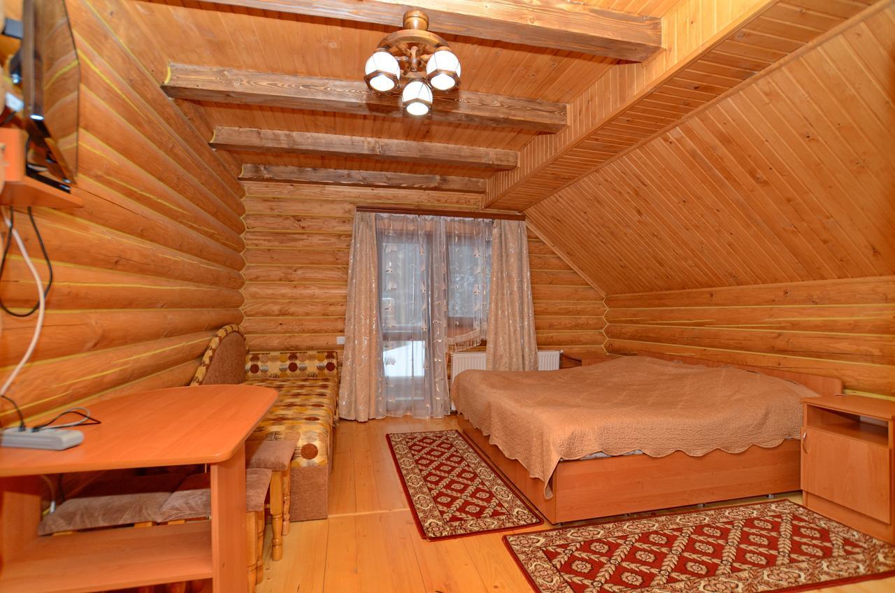 Apart-Hotel Orlan Mykulychyn Extérieur photo
